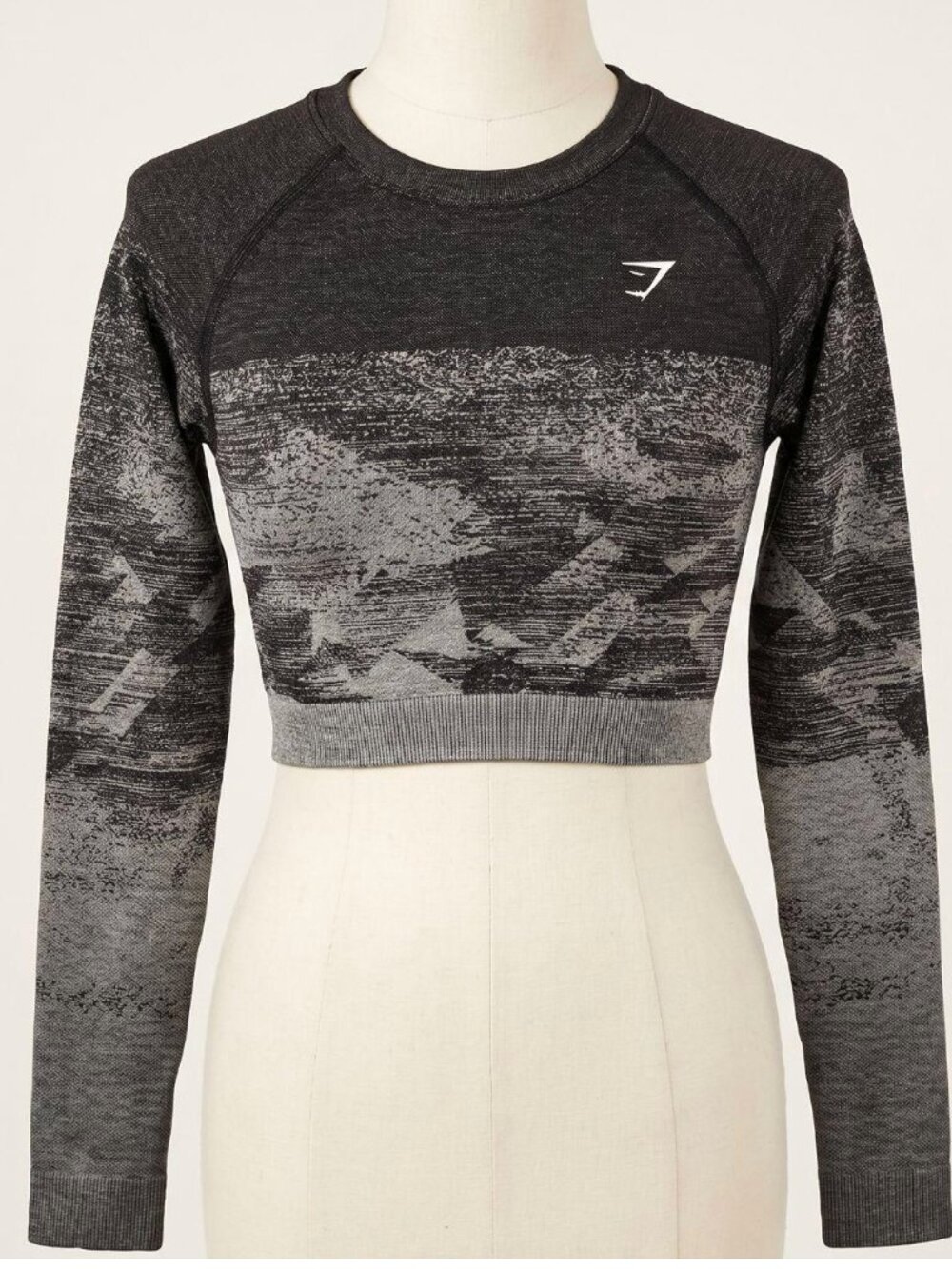 Gymshark Adapt Ombre Seamless Long Sleeve Crop Top Black Marl Size M